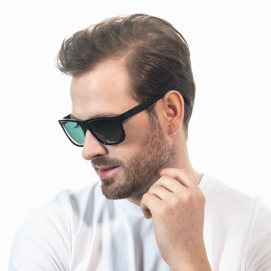 Солнцезащитные очки для мужчин Emporio Armani EA4035 501771