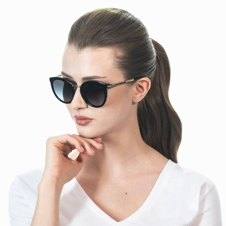 Солнцезащитные очки для женщин Dolce & Gabbana DG4268 501/8G
