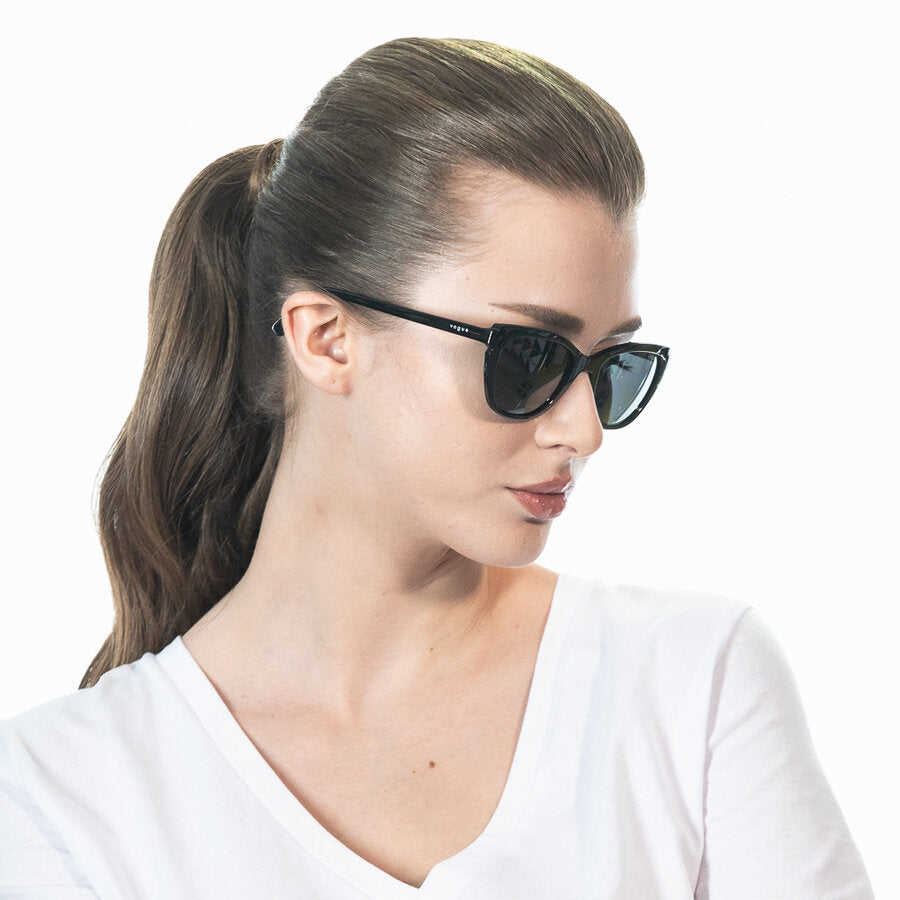 Солнцезащитные очки для женщин Vogue VO5293S W44/87