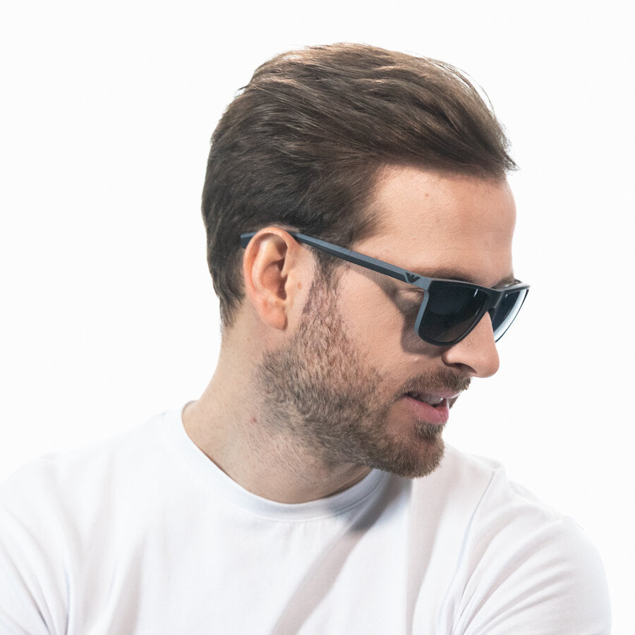 Солнцезащитные очки для мужчин Emporio Armani EA4033 5229T3